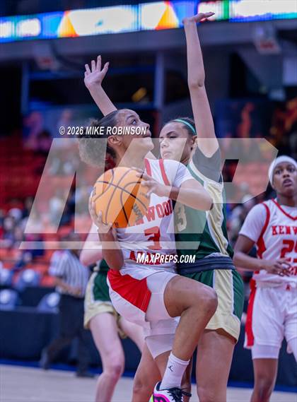 Thumbnail 2 in Kenwood vs. Lane Tech photogallery.