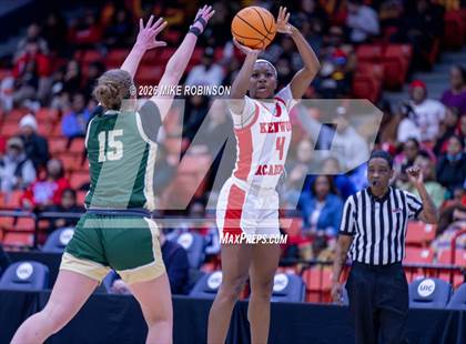 Thumbnail 3 in Kenwood vs. Lane Tech photogallery.