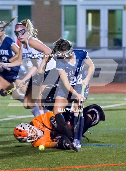 Thumbnail 2 in Wilton VS Darien (FCIAC Finals) photogallery.