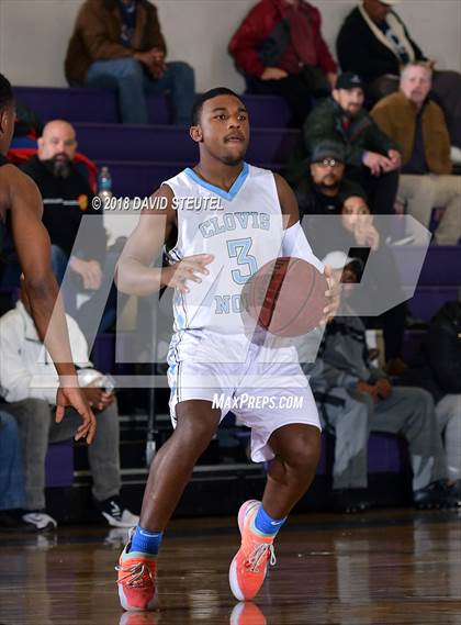 Thumbnail 1 in Sacramento vs. Clovis North (St. Hope Elite Classic) photogallery.