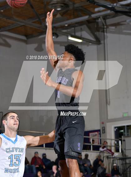 Thumbnail 2 in Sacramento vs. Clovis North (St. Hope Elite Classic) photogallery.
