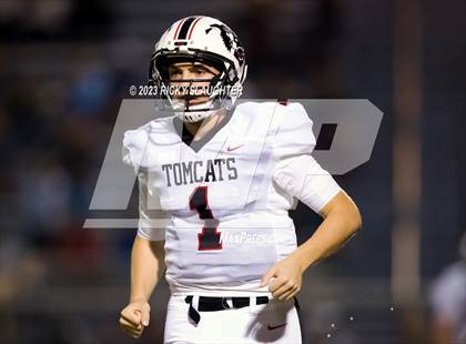Thumbnail 2 in Aurora East vs Belleville East (IHSA 8A Round 1) photogallery.