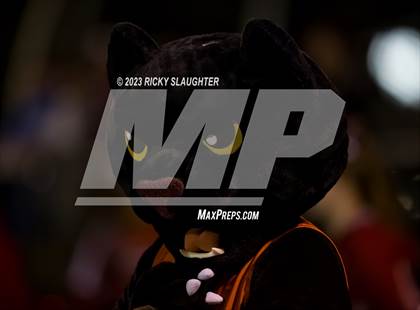 Thumbnail 2 in Aurora East vs Belleville East (IHSA 8A Round 1) photogallery.