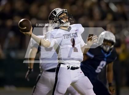Thumbnail 3 in Aurora East vs Belleville East (IHSA 8A Round 1) photogallery.