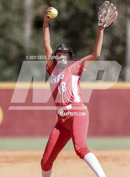 Thumbnail 2 in Lassiter vs. Glynn Academy (GHSA 6A 2nd Round Playoff - Game 1) photogallery.