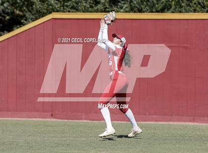 Thumbnail 1 in Lassiter vs. Glynn Academy (GHSA 6A 2nd Round Playoff - Game 1) photogallery.