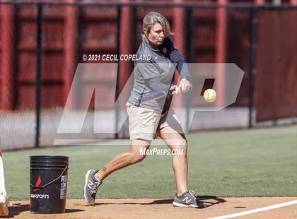 Thumbnail 2 in Lassiter vs. Glynn Academy (GHSA 6A 2nd Round Playoff - Game 1) photogallery.