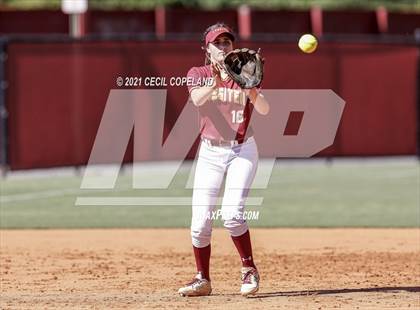 Thumbnail 3 in Lassiter vs. Glynn Academy (GHSA 6A 2nd Round Playoff - Game 1) photogallery.