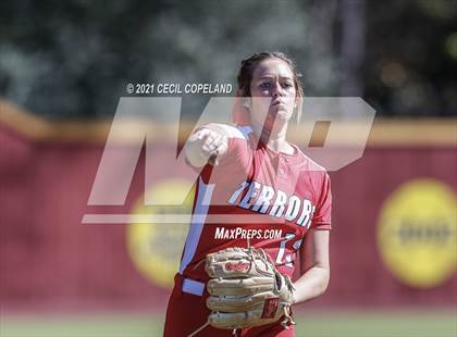 Thumbnail 1 in Lassiter vs. Glynn Academy (GHSA 6A 2nd Round Playoff - Game 1) photogallery.