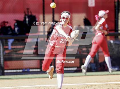 Thumbnail 3 in Lassiter vs. Glynn Academy (GHSA 6A 2nd Round Playoff - Game 1) photogallery.