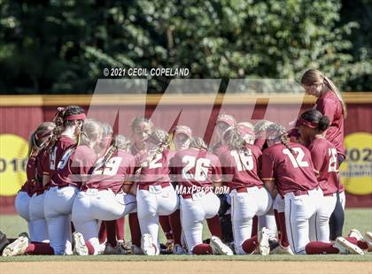 Thumbnail 2 in Lassiter vs. Glynn Academy (GHSA 6A 2nd Round Playoff - Game 1) photogallery.