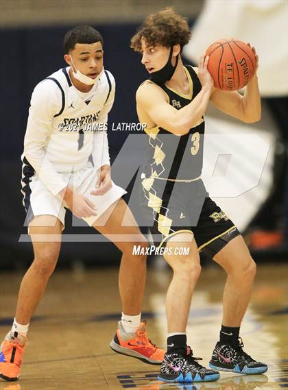 Thumbnail 3 in Rush-Henrietta @ Gates Chili photogallery.