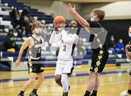 Thumbnail 2 in Rush-Henrietta @ Gates Chili photogallery.