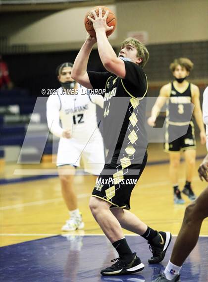 Thumbnail 1 in Rush-Henrietta @ Gates Chili photogallery.