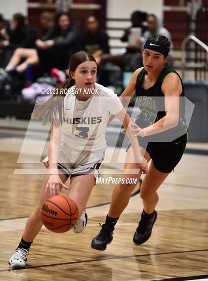 Thumbnail 1 in JV: Basha @ Hamilton photogallery.