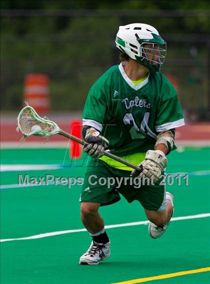 Thumbnail 3 in Ithaca vs. Farmingdale (NYSPHSAA Class A Final) photogallery.