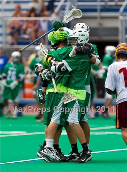 Thumbnail 2 in Ithaca vs. Farmingdale (NYSPHSAA Class A Final) photogallery.