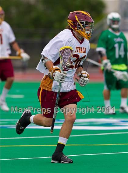 Thumbnail 2 in Ithaca vs. Farmingdale (NYSPHSAA Class A Final) photogallery.