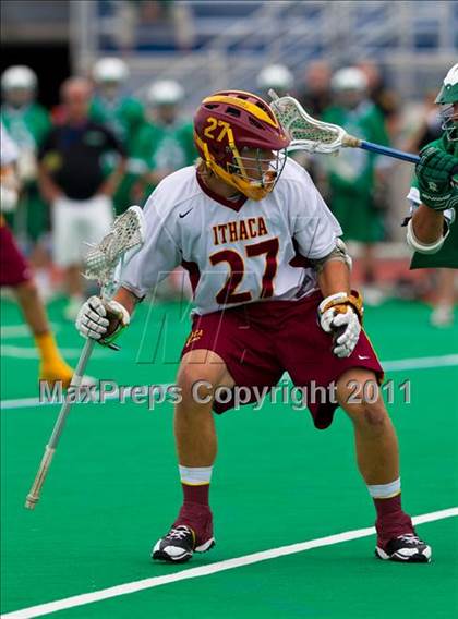 Thumbnail 2 in Ithaca vs. Farmingdale (NYSPHSAA Class A Final) photogallery.