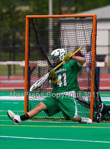 Thumbnail 1 in Ithaca vs. Farmingdale (NYSPHSAA Class A Final) photogallery.