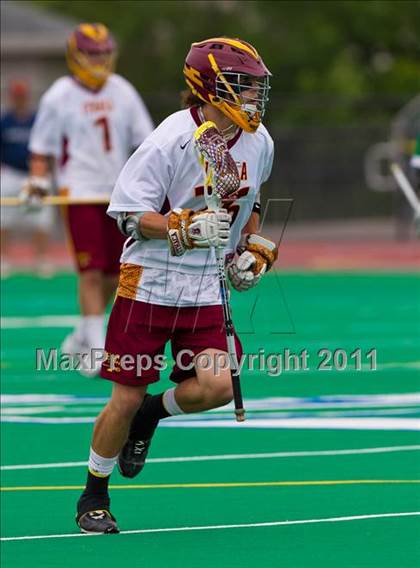 Thumbnail 1 in Ithaca vs. Farmingdale (NYSPHSAA Class A Final) photogallery.