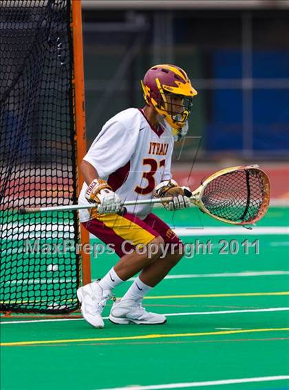 Thumbnail 2 in Ithaca vs. Farmingdale (NYSPHSAA Class A Final) photogallery.