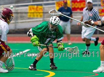 Thumbnail 3 in Ithaca vs. Farmingdale (NYSPHSAA Class A Final) photogallery.