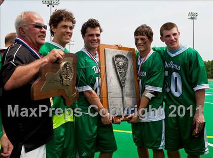 Thumbnail 1 in Ithaca vs. Farmingdale (NYSPHSAA Class A Final) photogallery.