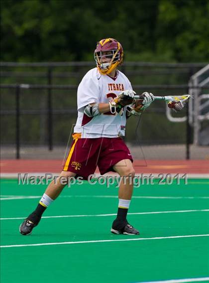 Thumbnail 2 in Ithaca vs. Farmingdale (NYSPHSAA Class A Final) photogallery.