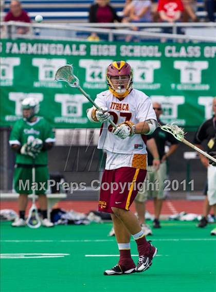 Thumbnail 3 in Ithaca vs. Farmingdale (NYSPHSAA Class A Final) photogallery.