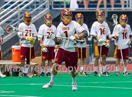 Thumbnail 2 in Ithaca vs. Farmingdale (NYSPHSAA Class A Final) photogallery.