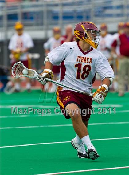 Thumbnail 3 in Ithaca vs. Farmingdale (NYSPHSAA Class A Final) photogallery.