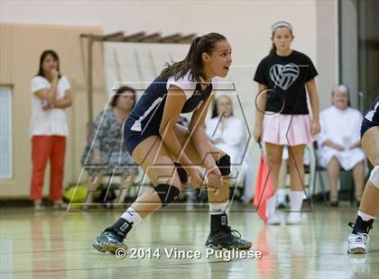 Thumbnail 1 in La Salle vs Flintridge Sacred Heart photogallery.