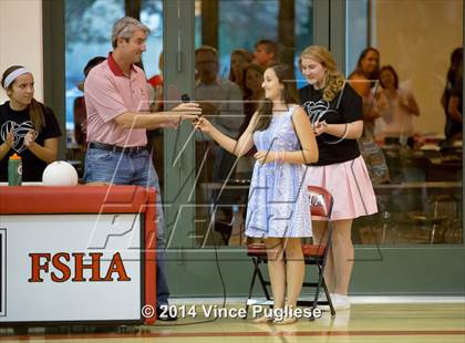 Thumbnail 1 in La Salle vs Flintridge Sacred Heart photogallery.