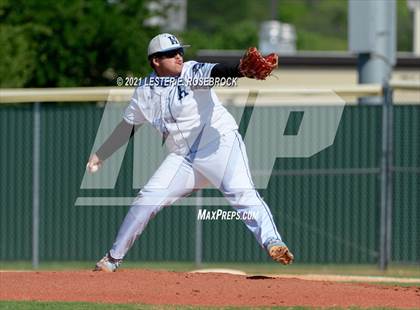 Thumbnail 2 in Laredo United South vs Harlan (UIL 6A Bi-District Playoff) photogallery.