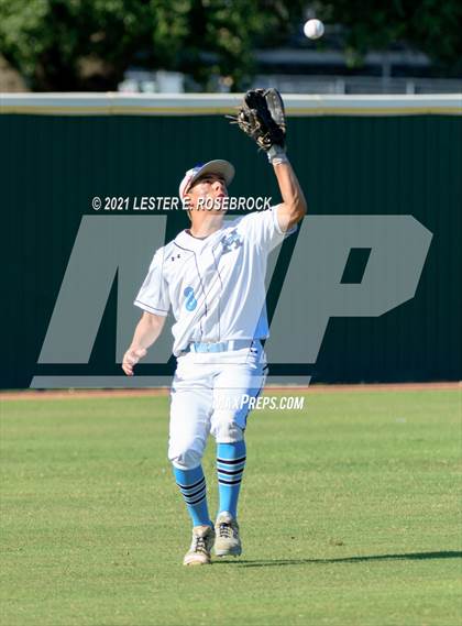 Thumbnail 3 in Laredo United South vs Harlan (UIL 6A Bi-District Playoff) photogallery.