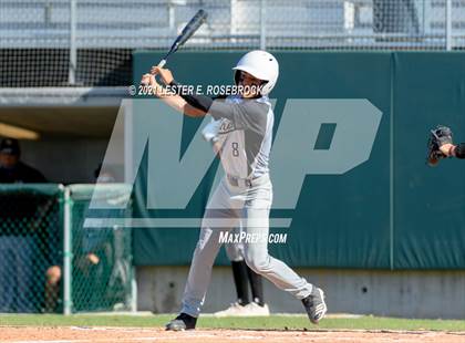 Thumbnail 2 in Laredo United South vs Harlan (UIL 6A Bi-District Playoff) photogallery.