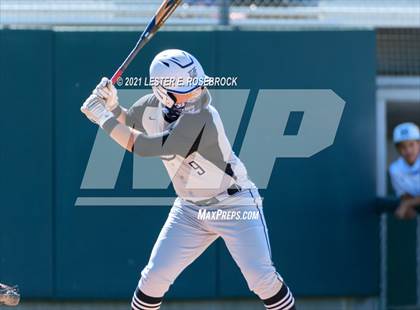 Thumbnail 2 in Laredo United South vs Harlan (UIL 6A Bi-District Playoff) photogallery.