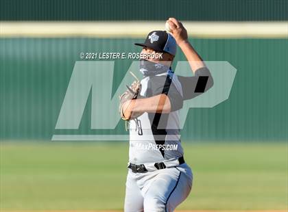 Thumbnail 1 in Laredo United South vs Harlan (UIL 6A Bi-District Playoff) photogallery.