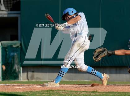 Thumbnail 2 in Laredo United South vs Harlan (UIL 6A Bi-District Playoff) photogallery.