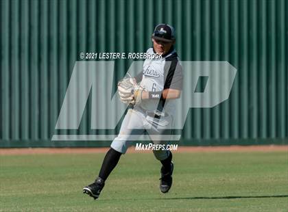 Thumbnail 3 in Laredo United South vs Harlan (UIL 6A Bi-District Playoff) photogallery.