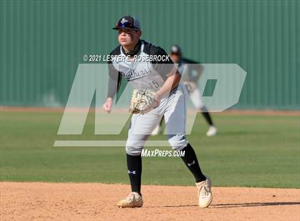 Thumbnail 3 in Laredo United South vs Harlan (UIL 6A Bi-District Playoff) photogallery.