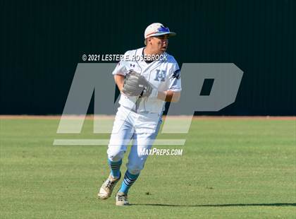 Thumbnail 2 in Laredo United South vs Harlan (UIL 6A Bi-District Playoff) photogallery.