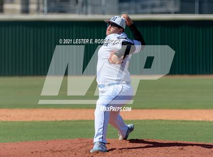 Thumbnail 1 in Laredo United South vs Harlan (UIL 6A Bi-District Playoff) photogallery.
