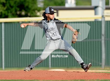 Thumbnail 2 in Laredo United South vs Harlan (UIL 6A Bi-District Playoff) photogallery.
