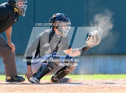 Thumbnail 3 in Laredo United South vs Harlan (UIL 6A Bi-District Playoff) photogallery.
