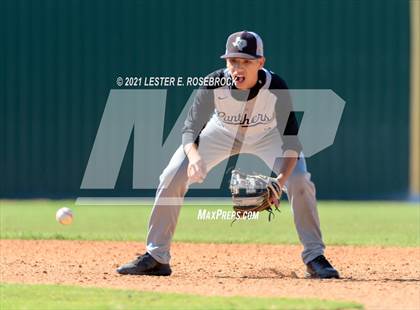 Thumbnail 3 in Laredo United South vs Harlan (UIL 6A Bi-District Playoff) photogallery.