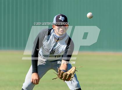 Thumbnail 2 in Laredo United South vs Harlan (UIL 6A Bi-District Playoff) photogallery.