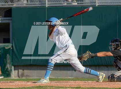 Thumbnail 2 in Laredo United South vs Harlan (UIL 6A Bi-District Playoff) photogallery.