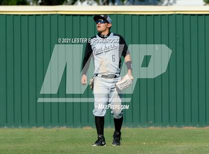 Thumbnail 1 in Laredo United South vs Harlan (UIL 6A Bi-District Playoff) photogallery.